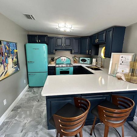 Stylish Bungalow Near Dining, Parks & Entertainment Jacksonville Dış mekan fotoğraf